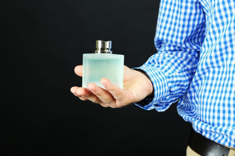 perfumes con notas de cuero