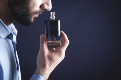 Descubre los mejores perfumes dulces para hombre