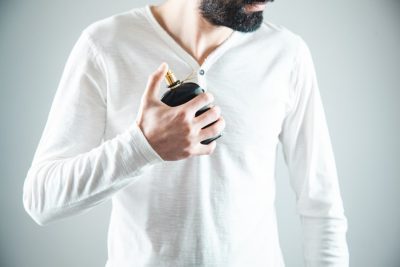 Perfumes ligeros y suaves para hombre: qué tienes que saber.