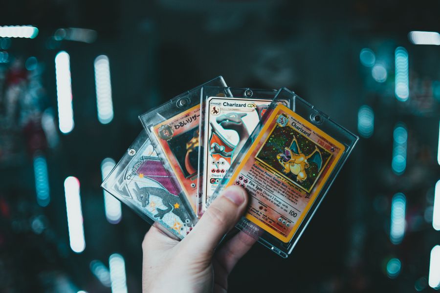 Cartas Charizard Pokémon coleccionables TCG