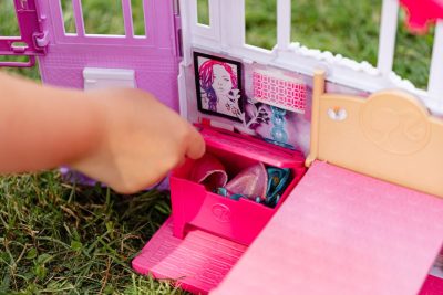 Todo sobre la Barbie Dreamhouse: guía completa de la casa de muñecas