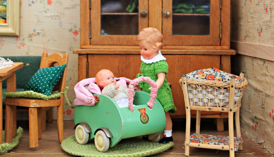 Muñecas American Girl y juguetes antiguos