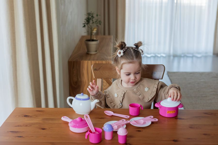 Set de té infantil rosa